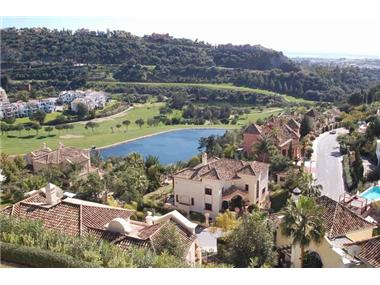 House/villa for sale in Benahavis (Andalucia)