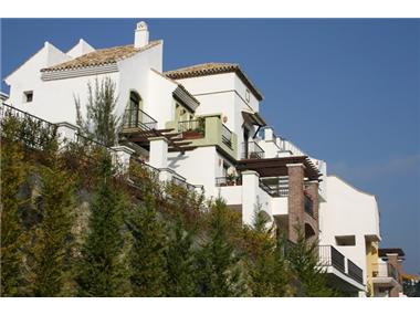 Apartment/flat for sale in Benahavis (Andalucia)