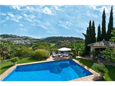House/villa for sale in Benahavis (Andalucia)