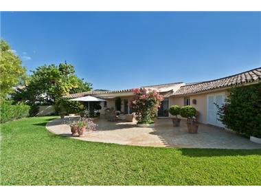 House/villa for sale in Benahavis (Andalucia)