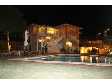 House/villa for sale in El Higueron (Andalucia)