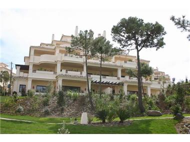 Apartment/flat for sale in Benahavis (Andalucia)