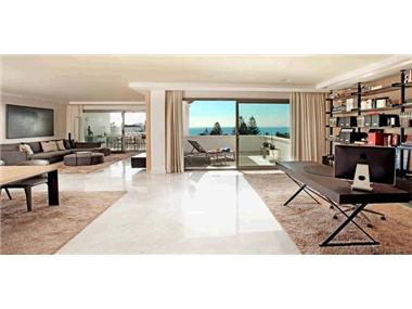 Apartment/flat for sale in Puerto Banus (Andalucia)