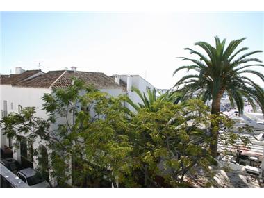 Apartment/flat for sale in Puerto Banus (Andalucia)