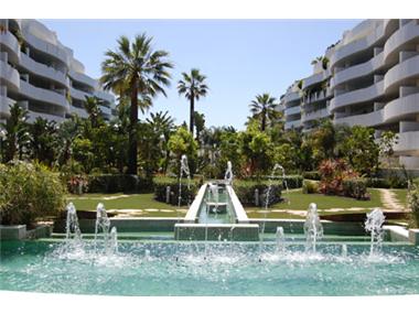 Apartment/flat for sale in Puerto Banus (Andalucia)