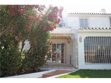 Townhouse for sale in Estepona (Andalucia)