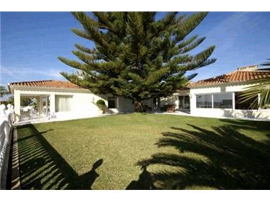 House/villa for sale in Elviria (Andalucia)