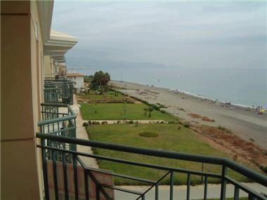 Apartment/flat for sale in Torrox Costa (Andalucia)