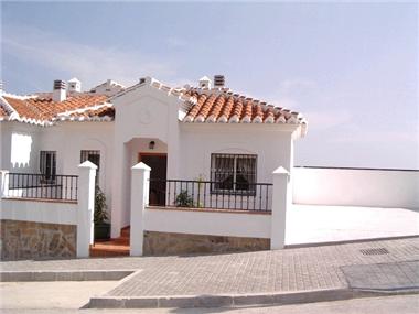 Semi/terraced Villa for sale in Frigiliana (Andalucia)