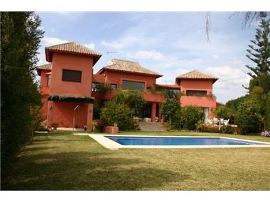 House/villa for sale in Selwo Aventura (Andalucia)