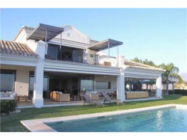 House/villa for sale in El Herrojo (Andalucia)
