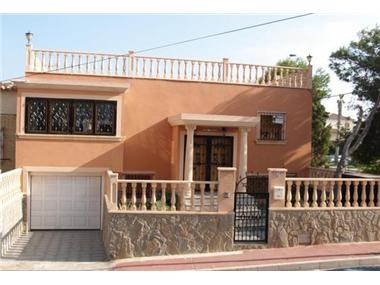 Semi/terraced Villa for sale in La Mata (Valencia)