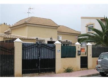 House/villa for sale in La Mata (Valencia)