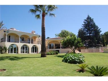 House/villa for sale in Nagueles (Andalucia)