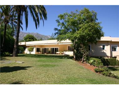 House/villa for sale in Nagueles (Andalucia)
