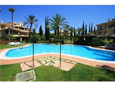 Apartment/flat for sale in Guadalpin La Venta (Andalucia)