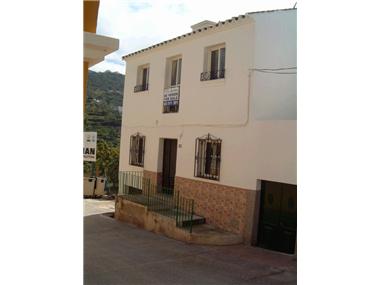 Townhouse for sale in Torrox (Andalucia)