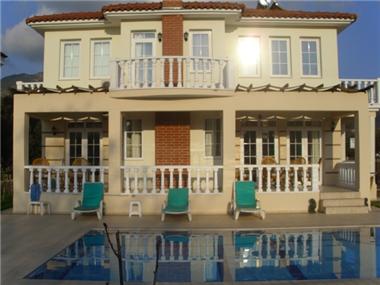 Villa for sale in Uzumlu (Mugla)