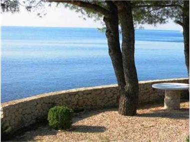 Prestige Home for sale in Primosten (Sibensko-Kninska Zupanija)