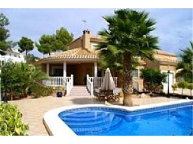 Villa for sale in El Pinar de Campoverde (Valencia)