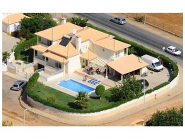 House for sale in Guia (Faro)