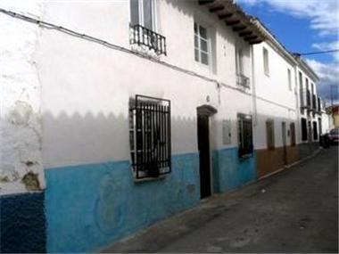 Village House for sale in Alcala la Real (Andalucia)