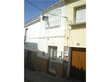 Village House for sale in Alcaudete (Andalucia)