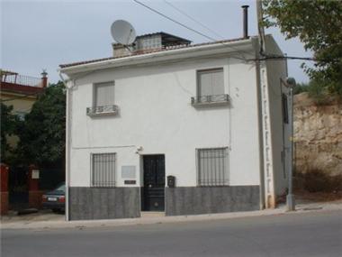 Village House for sale in Alcaudete (Andalucia)