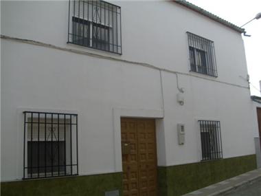 Village House for sale in Santiago de Calatrava (Andalucia)