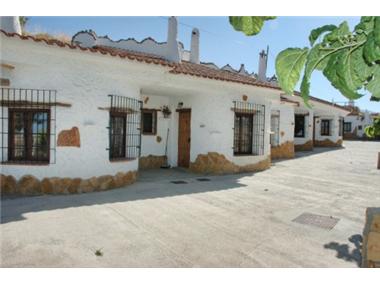Commercial for sale in Guadix (Andalucia)