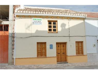 Village House for sale in Villanueva de Mesia (Andalucia)