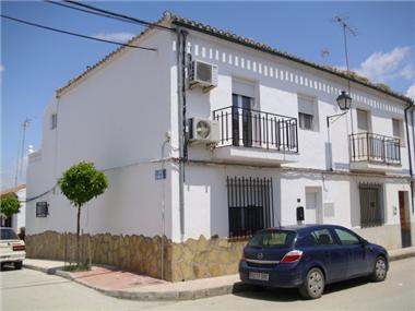 Village House for sale in Monte Lope Alvarez (Andalucia)