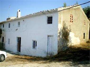 Cortijo for sale in Martos (Andalucia)