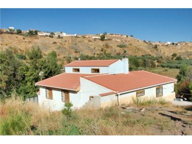 Country Property for sale in Guadix (Andalucia)