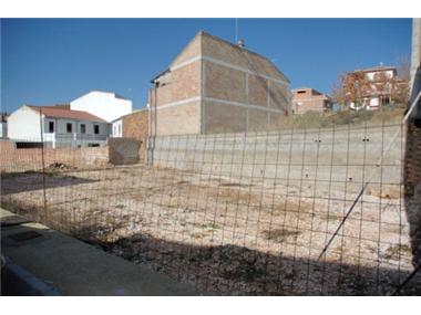 Projects / Investments for sale in Villanueva de Mesia (Andalucia)