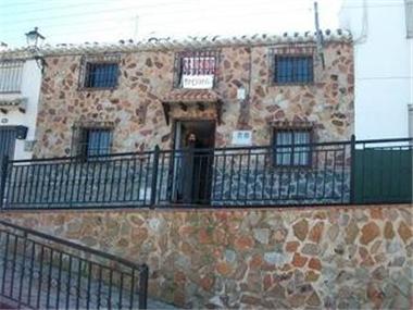 Village House for sale in Martos (Andalucia)