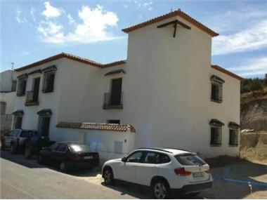Country House for sale in Fuente-Tojar (Andalucia)
