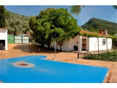 Country House for sale in Huetor-Tajar (Andalucia)