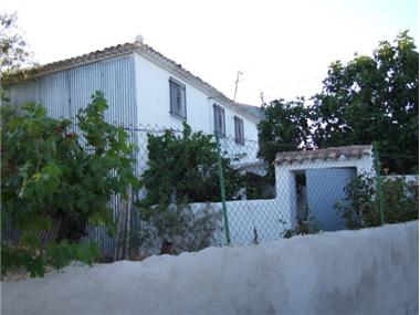 Village House for sale in La Pedriza (Andalucia)