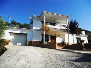 Country Property for sale in Moclin (Andalucia)