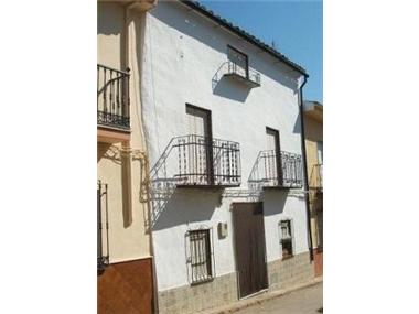 Village House for sale in Martos (Andalucia)