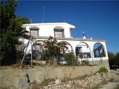 Country Property for sale in Illora (Andalucia)