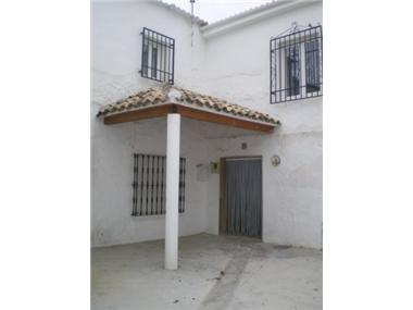 Village House for sale in Almedinilla (Andalucia)