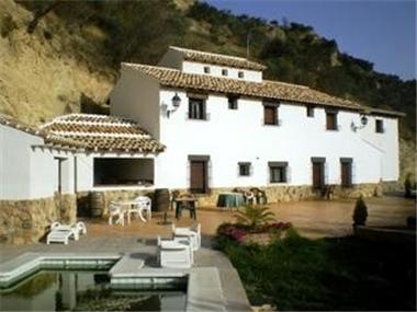 Commercial for sale in Montefrio (Andalucia)