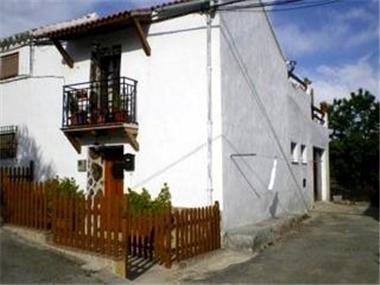 Village House for sale in La Pedriza (Andalucia)