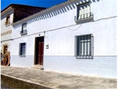 Village House for sale in Martos (Andalucia)
