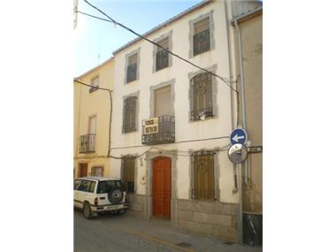 Townhouse for sale in Martos (Andalucia)