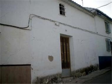 Village House for sale in Martos (Andalucia)