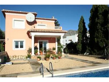 Villa for sale in Beniarbeig (Valencia)