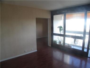 Apartment       for sale in Tarbes (Midi-Pyrenees)